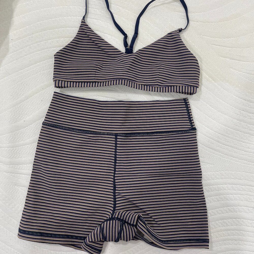 The Upside Funky Striped Workout Set Size 6 bra and size M shorts